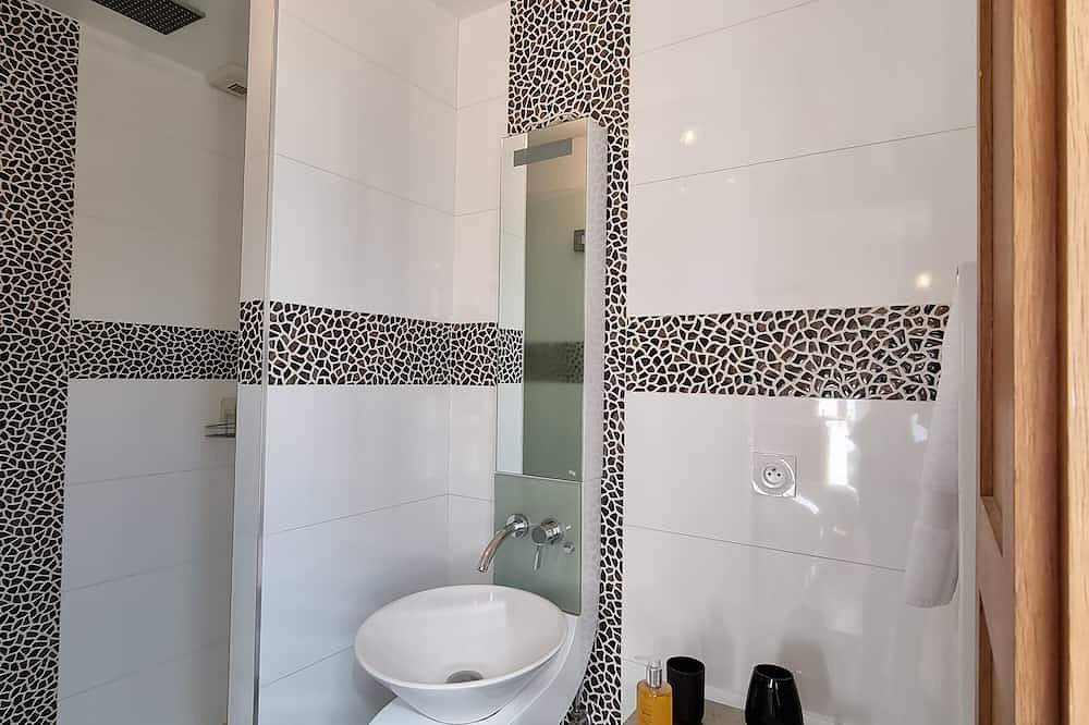 Appartement entier, Houdaille 2 - Lumineuse Suite vue sur Port d'Honfleur in Honfleur, Région de Lisieux