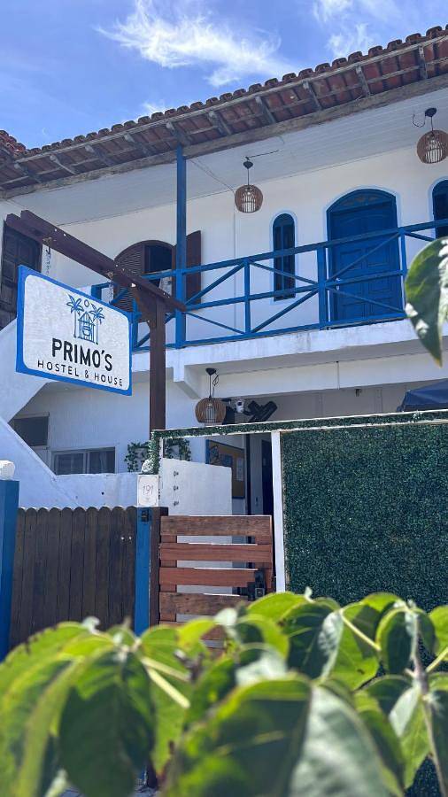 Casas e apartamentos de temporada para 2 pessoas, com terraço na Praia Brava RJ