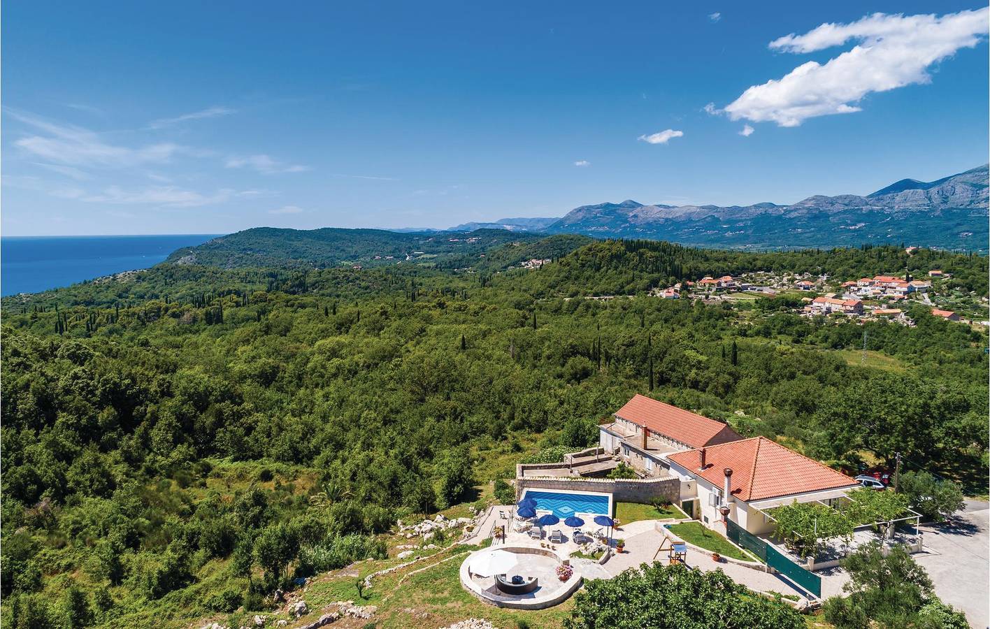 Ferienhaus für 6 Personen mit Terrasse in Općina Konavle, Dubrovnik-Neretva