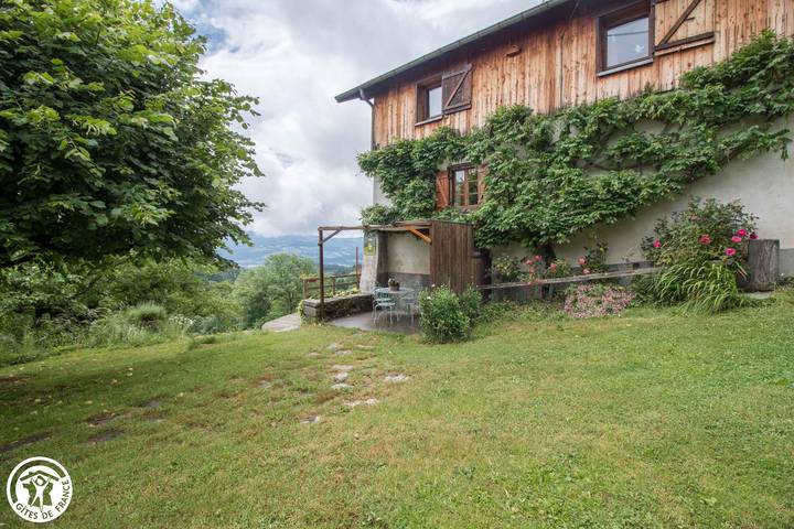 Maison de vacances pour 4 personnes, avec Terrasse et Jardin à Ambert