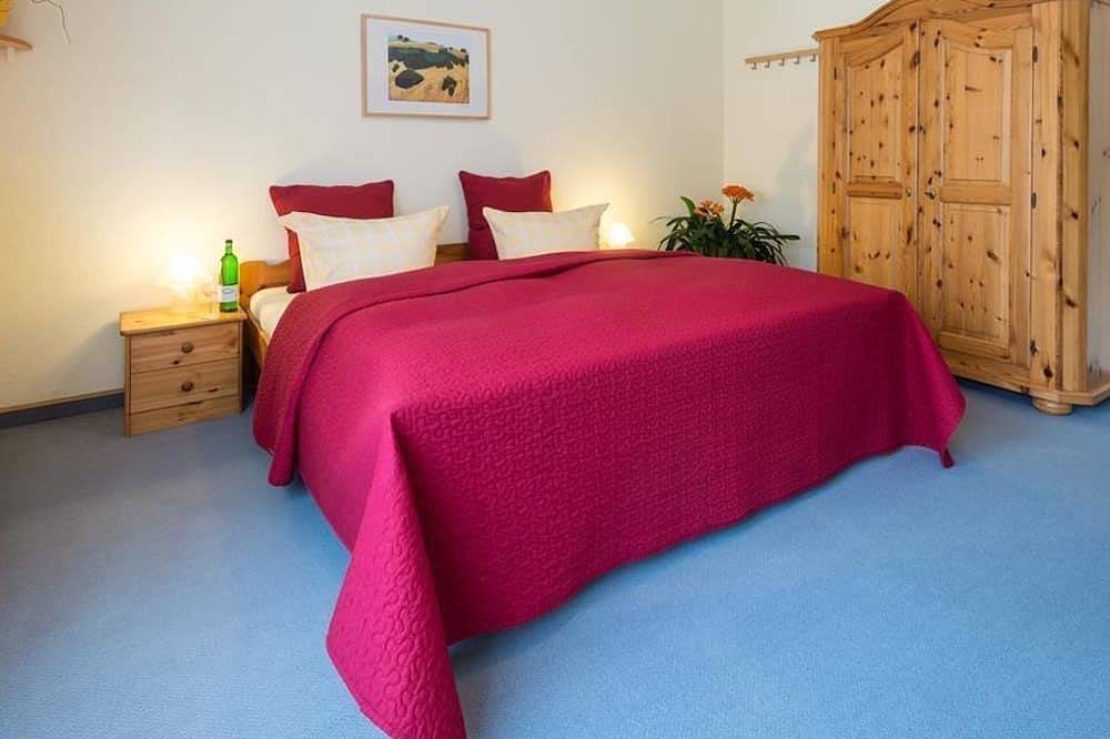 Hotel garni Fontana - Doppelzimmer in Bad Breisig, Osteifel