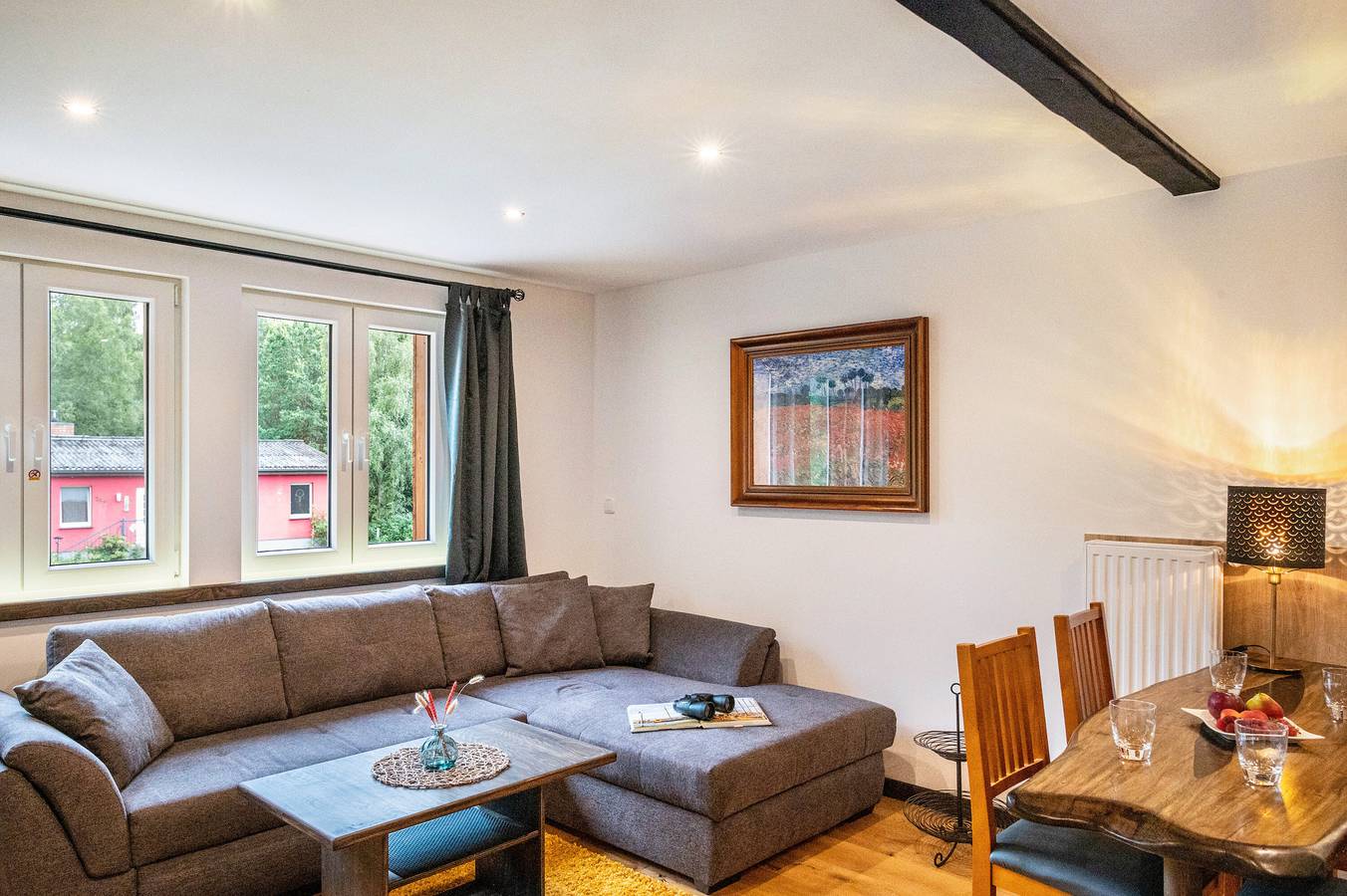 Ganze Wohnung, Apartment '2-Zimmer - Vierburg Bützow' mit gemeinsamer Terrasse, gemeinsamem Garten und Wlan in Bützow, Mecklenburgische Seenplatte