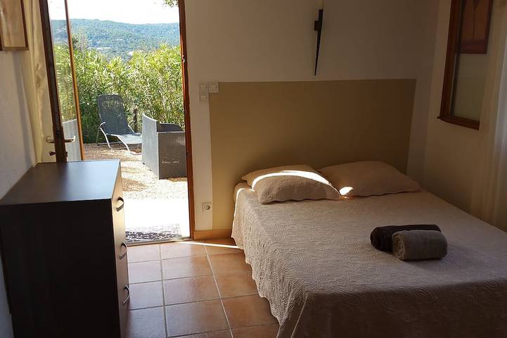 Gîte pour 4 personnes, avec jardin et terrasse à Sotta - 4