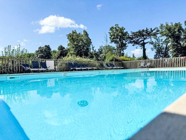 Location de vacances pour 5 personnes, avec jardin à Baden (France)