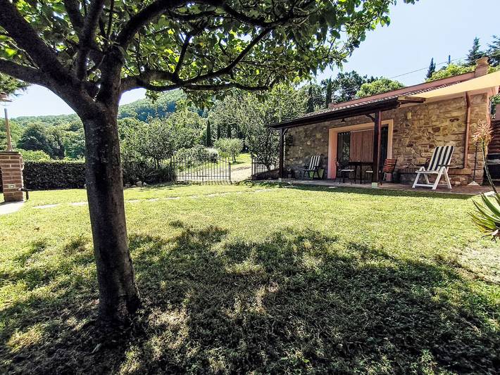 Ferienwohnung für 3 Personen, mit Garten