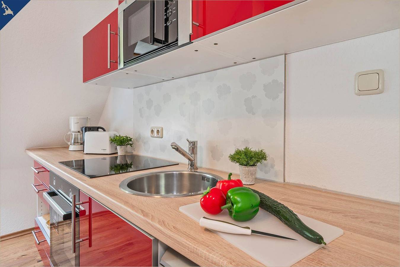 Appartement entier, Gemütliche Ferienwohnung in Ahlbeck mit Garten – 800 m vom Strand entfernt
Kurzbeschreibung in Drei Kaiserbäder, Ahlbeck