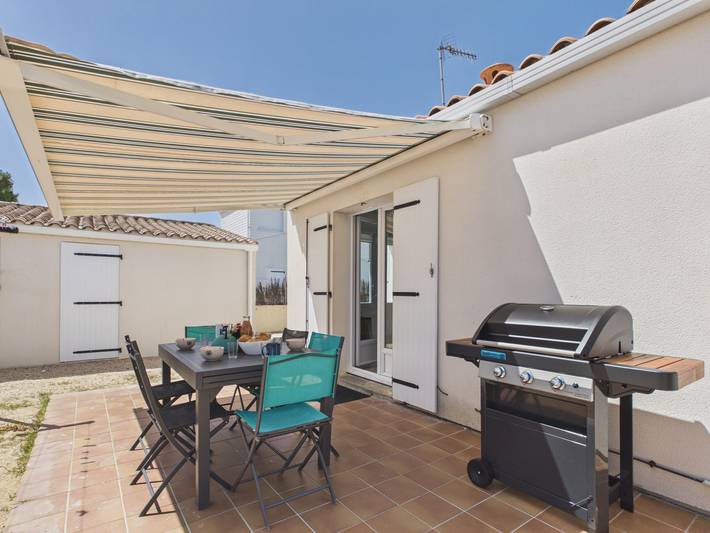 Location de vacances pour 8 personnes, avec terrasse et jardin dans Plage Sainte-Anne - 2