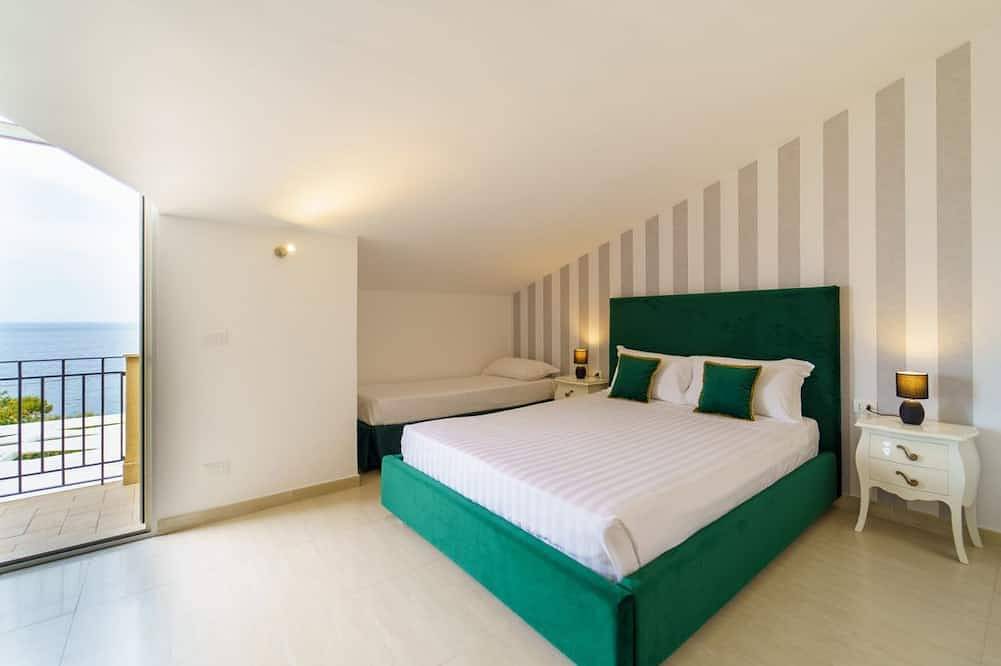 Villa Vittoria - Waterfront house in Augusta (Sicilia), Augusta (Municipio)