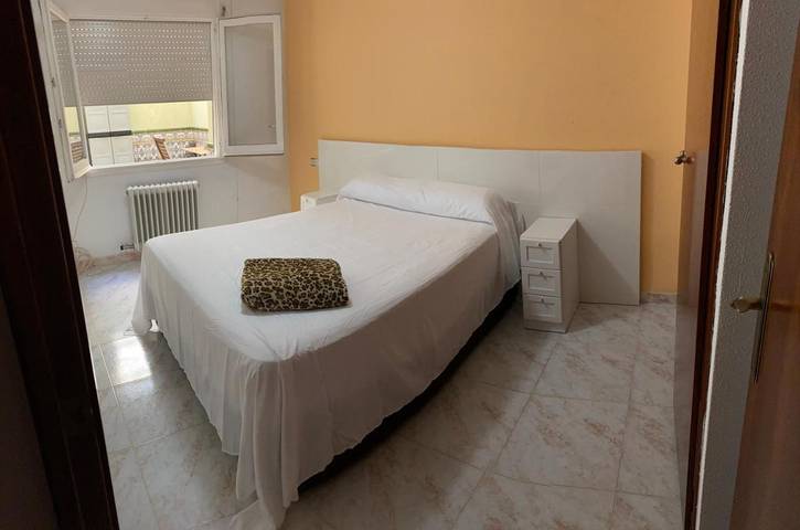 Gîte pour 10 personnes, avec balcon à Olot - 2