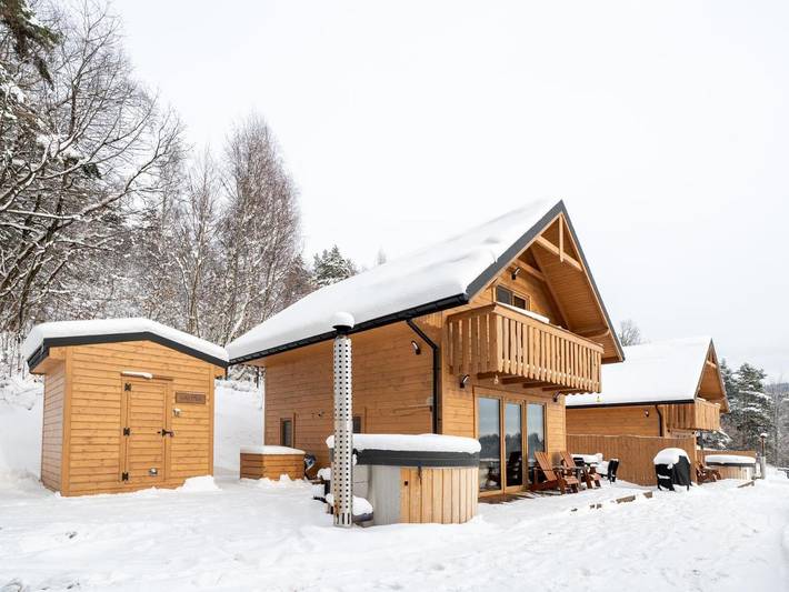 Dom dla 8 osób, z widok i sauna oraz taras, zwierzęta dozwolone w Laskowa - Kamionna