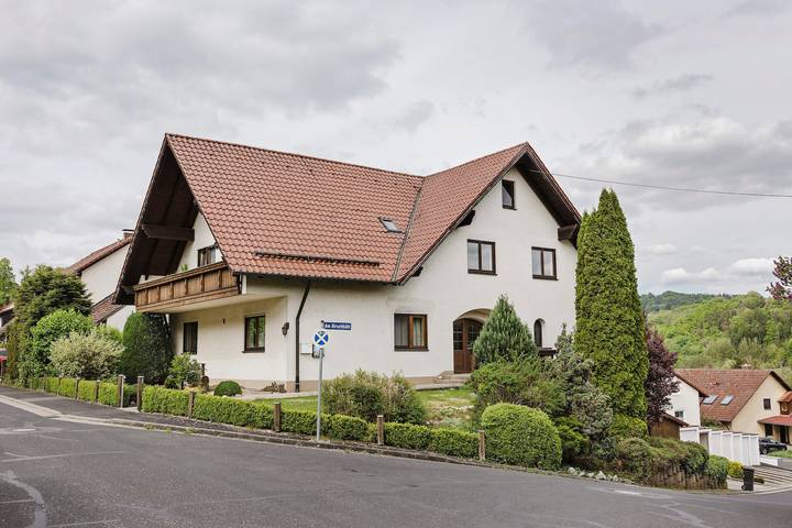 Ferienwohnung für 3 Personen, mit Balkon in Freudenberg
