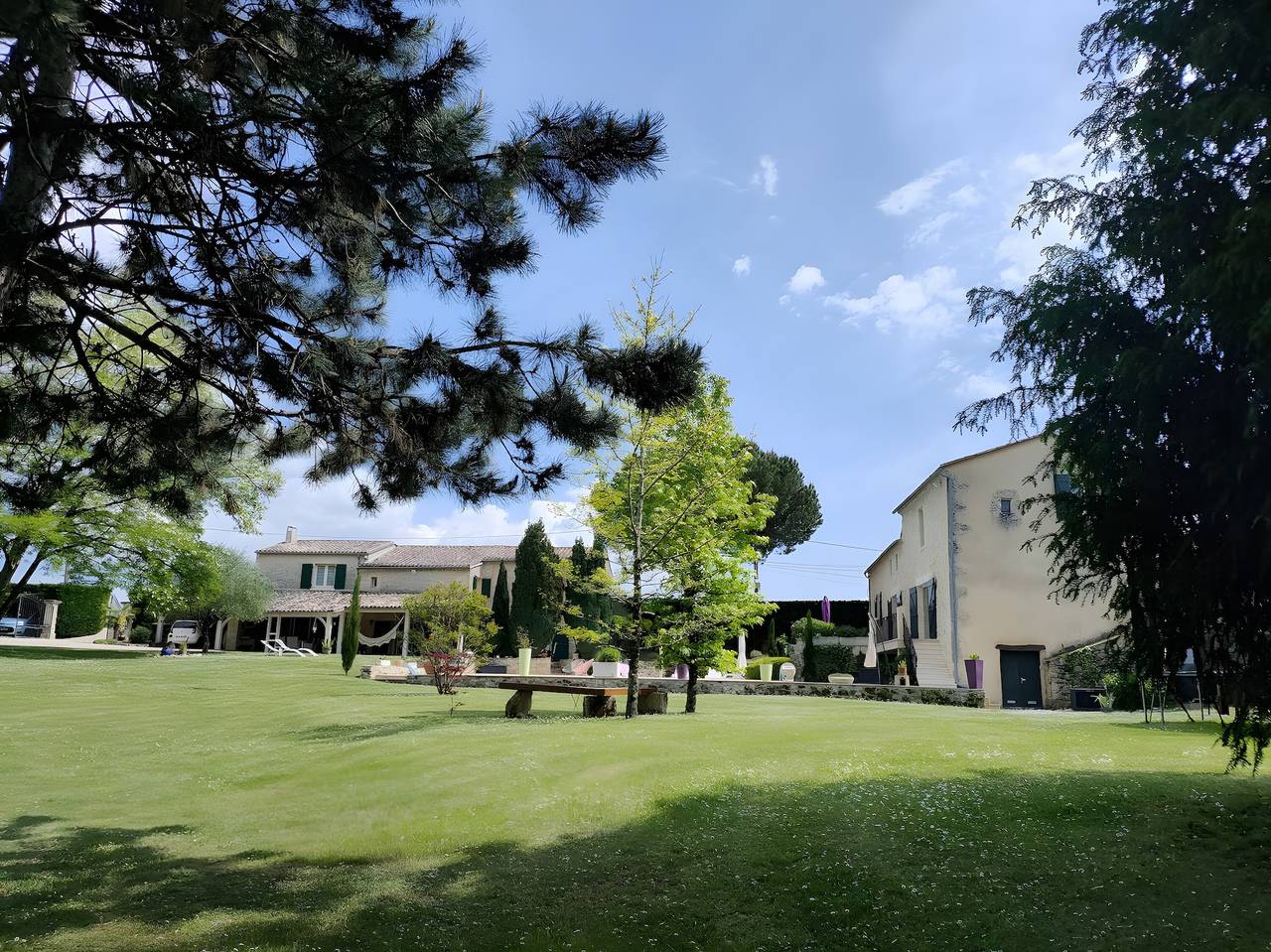Chambre d'hôte " La Mansarde" au Gîte l'Authentic in Puisseguin, Région de Libourne