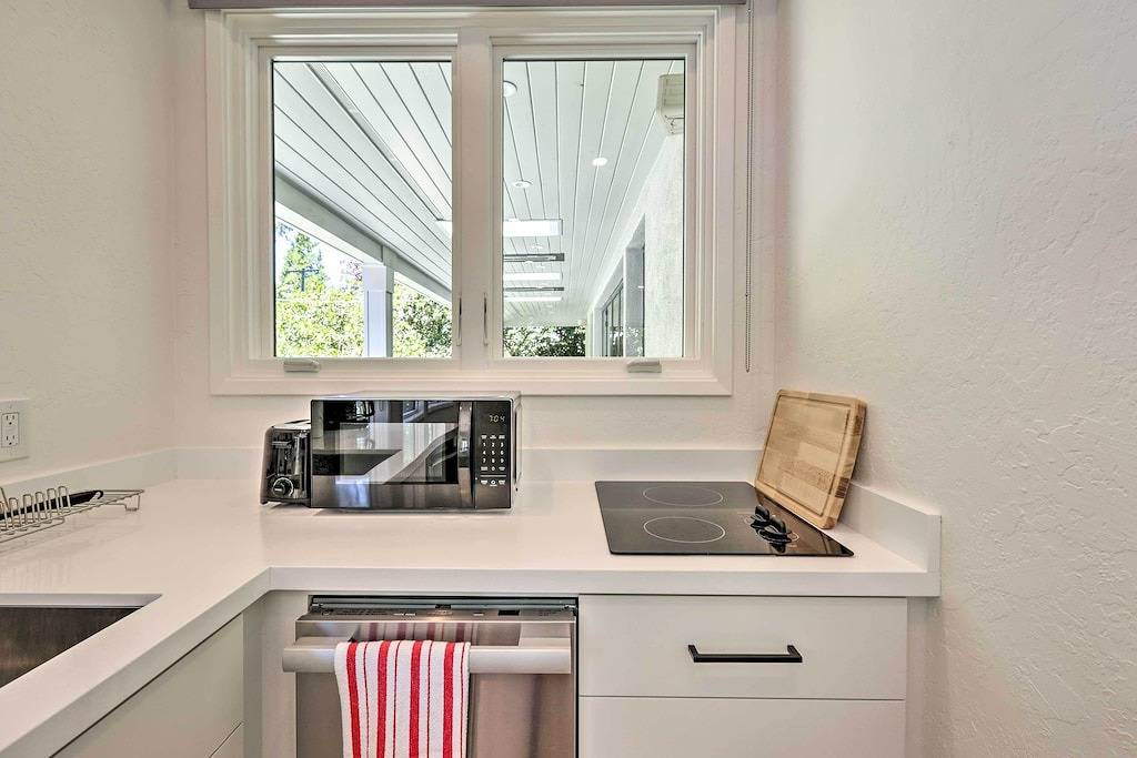 Ganze Wohnung, Neu! Menlo Park Studio ~ 2 Mi zur Stanford University in Menlo Park, Silicon Valley