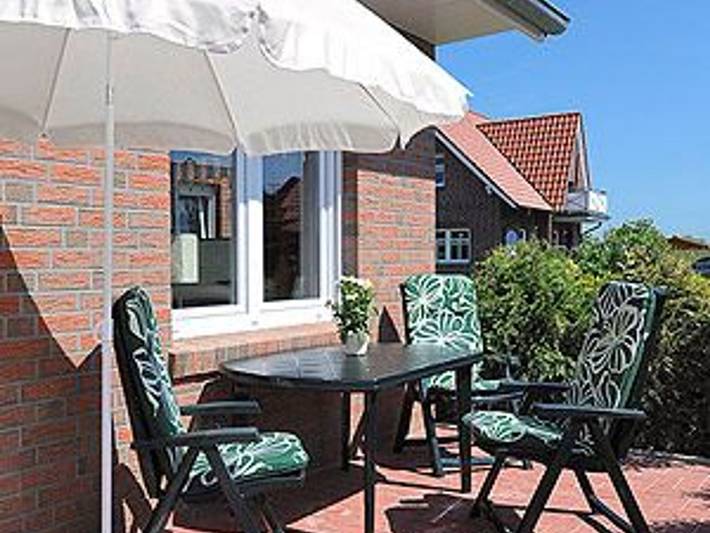 Ferienhaus für 4 Personen, mit Terrasse, kinderfreundlich in Neuharlingersiel