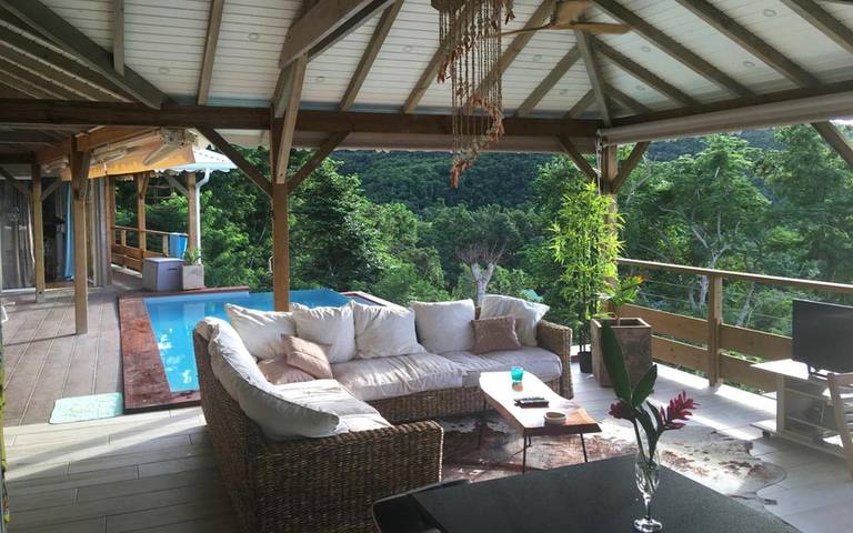 Location de vacances pour 5 personnes, avec piscine ainsi que jardin et vue dans Plage de la Perle - 4