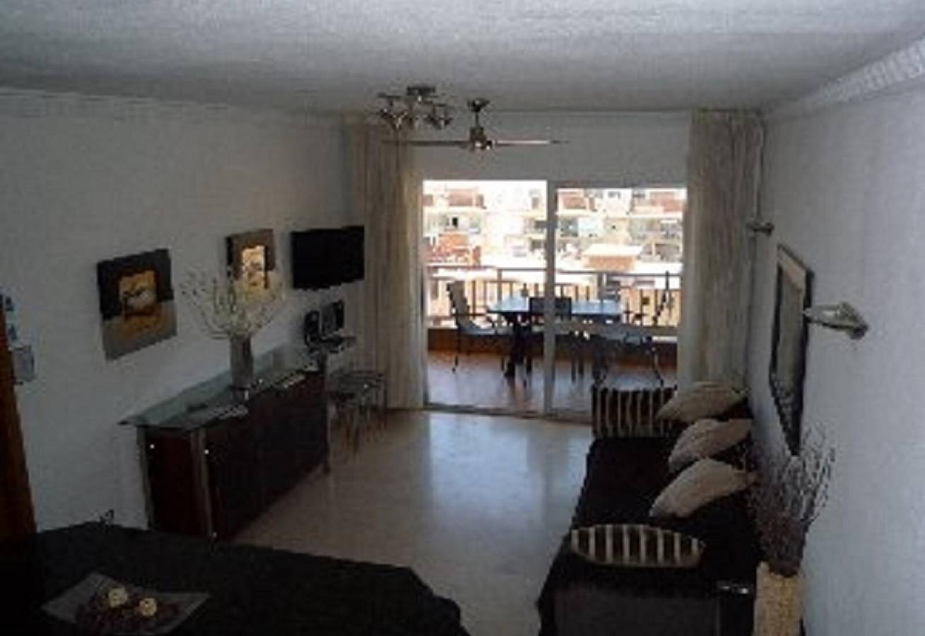 Ganze Wohnung, Luxury Apartment in Los Boliches am Strand mit Gemeinschaftspool und Wlan in Los Boliches, Fuengirola