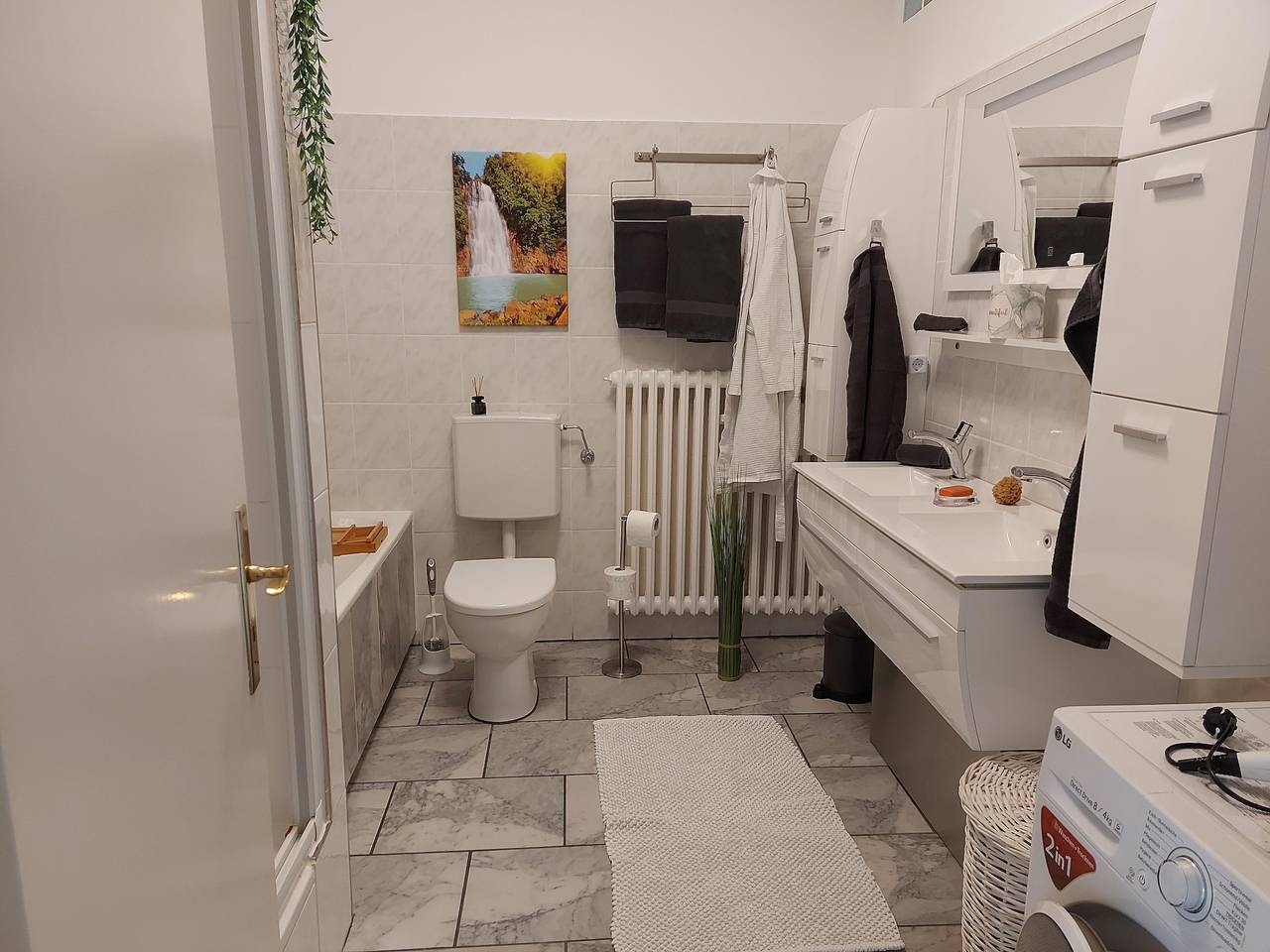 Ganze Ferienwohnung, Ferienwohnung Terasse in Deensen, Landkreis Holzminden