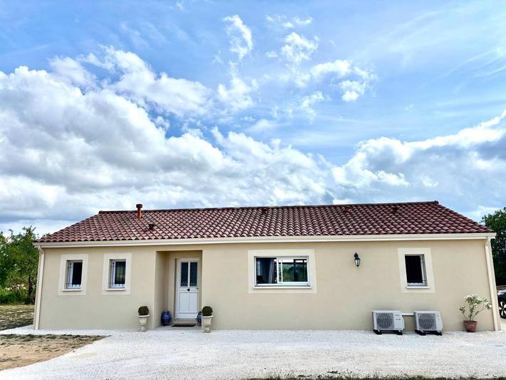 Location de vacances pour 4 personnes, avec terrasse et vue à Marcillac-Saint-Quentin - 2