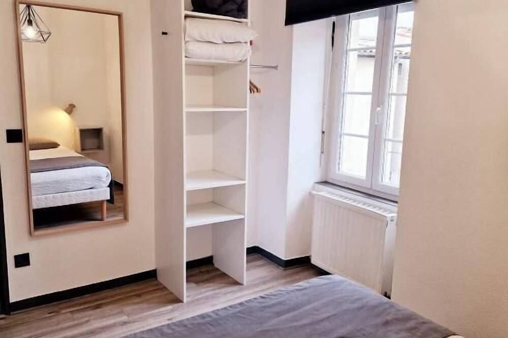 Le Drômardèchois *** Gîte meublé Ardèche / Ecolodgite in Tournon-sur-Rhône, Tournon-sur-Rhône region