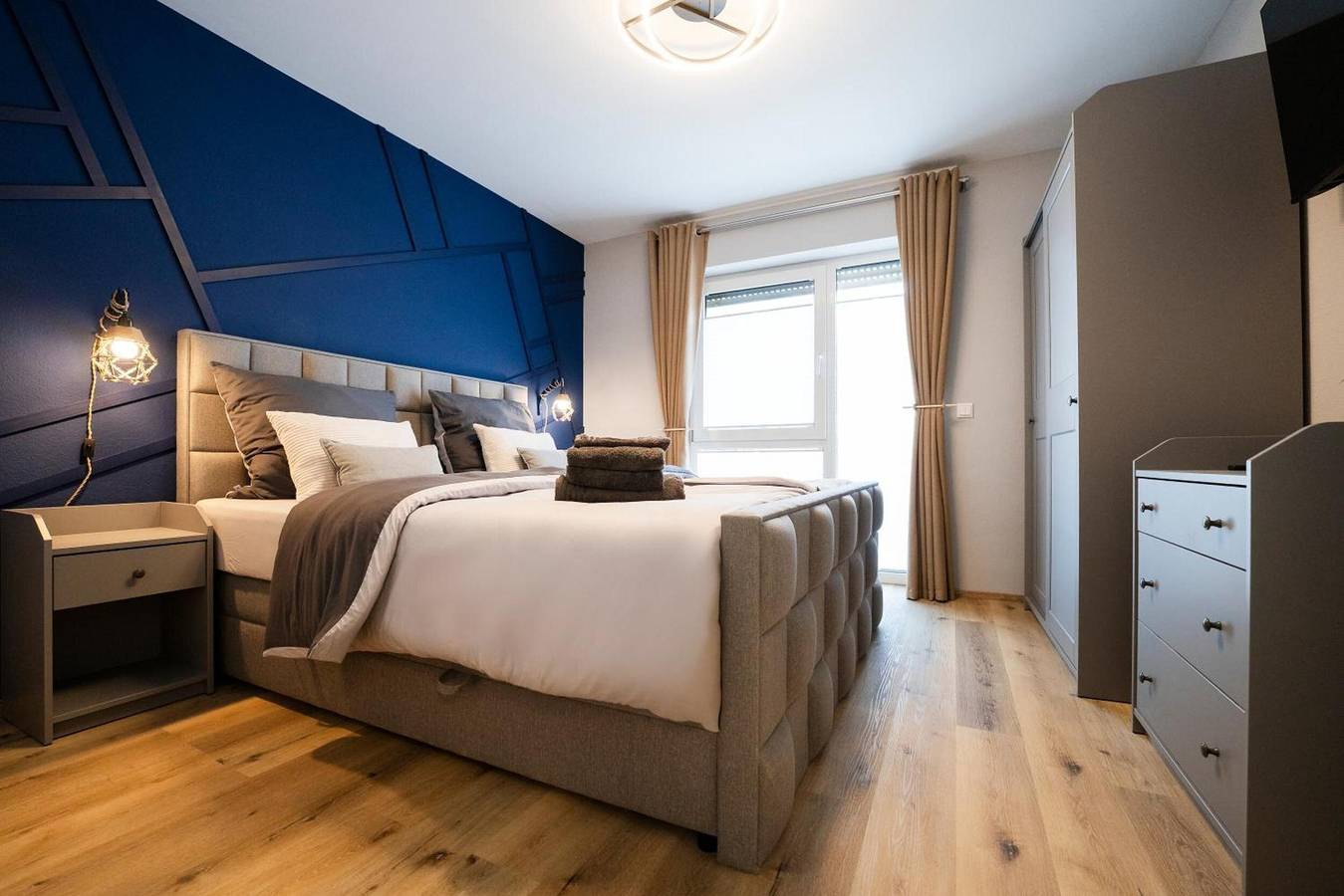Ganze Wohnung, Apartment 'Raika' mit Balkon und Wlan in Moers, Niederrhein