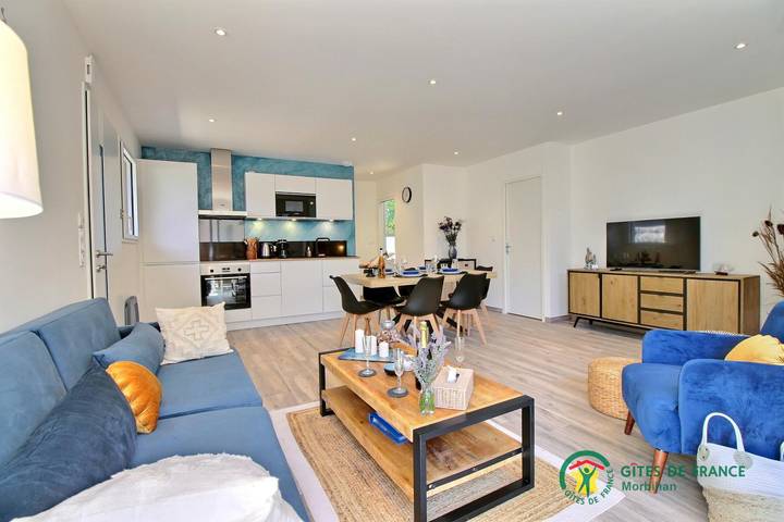 Gîte pour 4 personnes, avec terrasse à Férel - 3