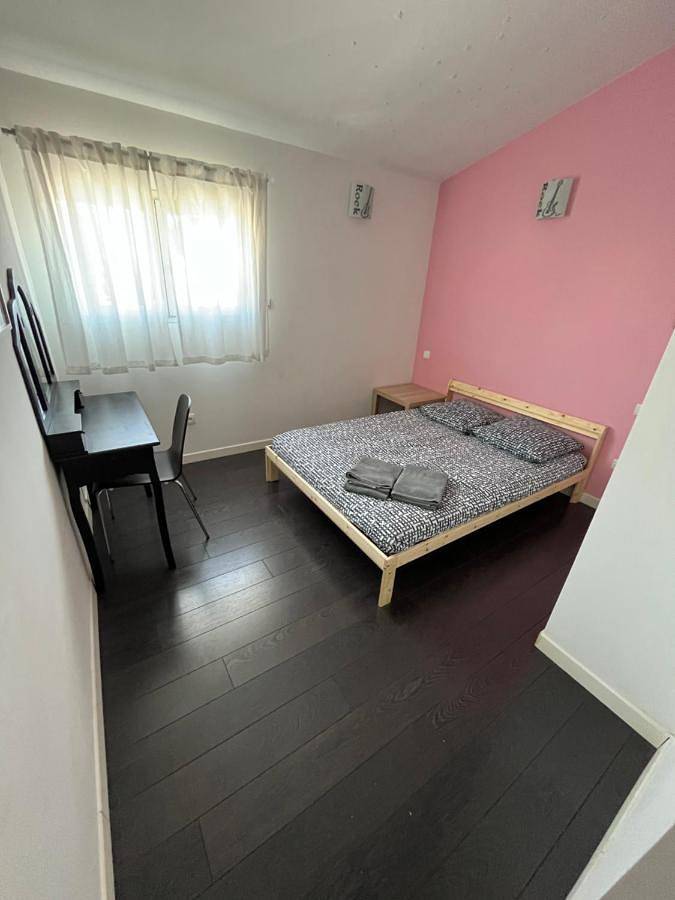 Location de vacances pour 6 personnes, avec piscine et jardin à Lansargues - 4