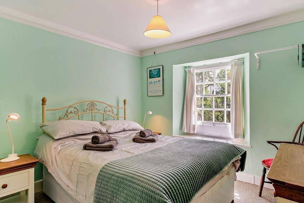 4 Bed in Bideford (oc-hacot) in Hartland, Hartland Devon Heritage Coast
