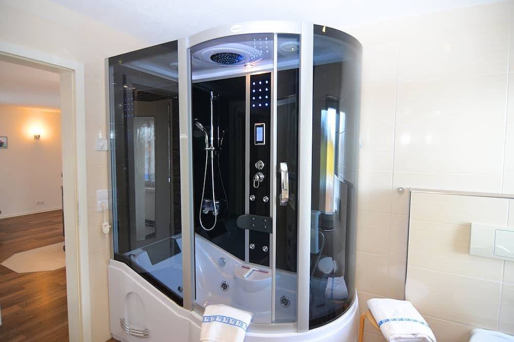 Wellnesshaus mit Garten in Schnett, Masserberg