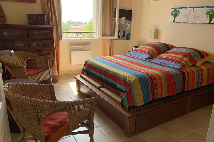 Location de vacances pour 10 personnes, avec jardin à Pourrières - 2