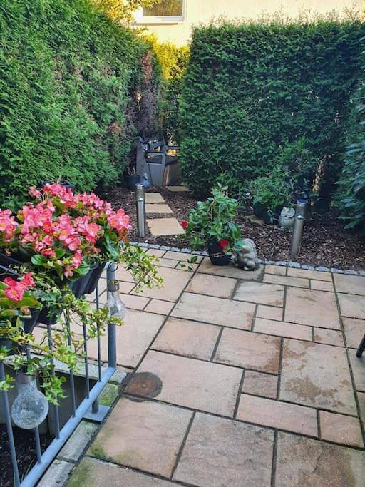 Geheel appartement, Two-Bedroom Apartment in Ratingen, Kreis Mettmann
