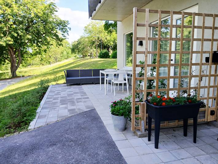 Ferieleilighet for 3 personer, med Terrasse og Hage i Visby