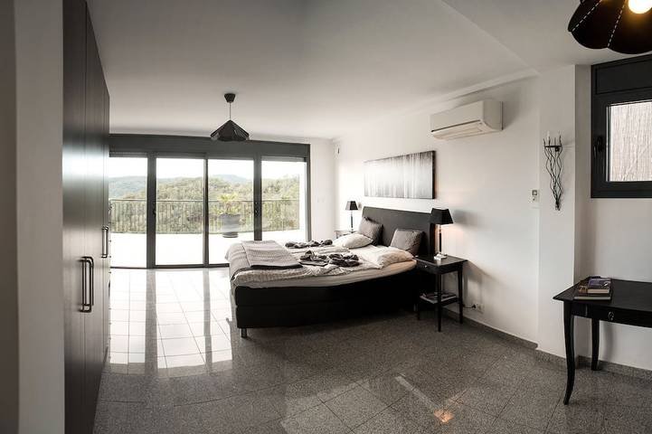 Villa für 10 Personen, mit Whirlpool und Balkon in Lloret de Mar - 3