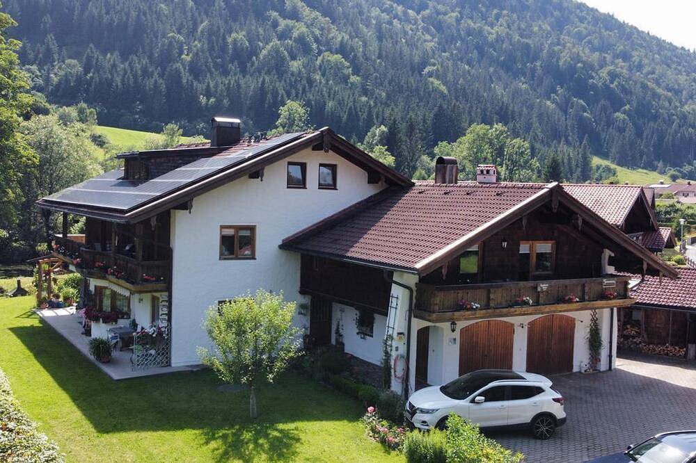 Ganze Wohnung, Appartement - Haus Stiafei in Weissbach an der Alpenstrasse, Schneizlreuth