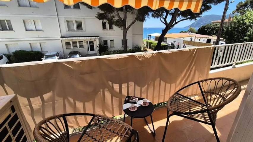 Gîte pour 5 personnes, avec Balcon dans Plage des Sablettes