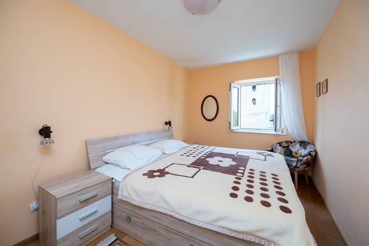 Ferienhaus für 8 Personen, mit Balkon, mit Haustier in Rab Stadt - 2