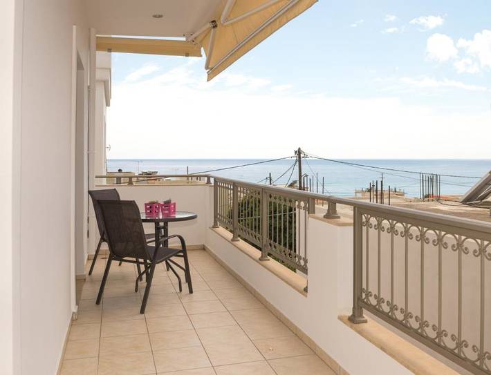 Gîte pour 6 personnes, avec jardin et vue dans Palaiochora - 3