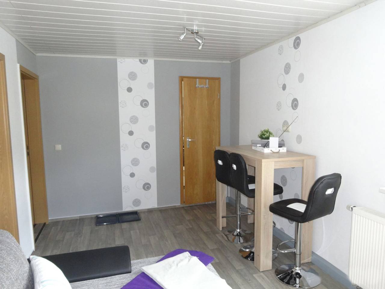 Ganze Ferienwohnung, Ferienwohnung Ehrhardt - Fw2 Ferienwohnung mit 2 Räumen in Döschnitz, Frankenwald
