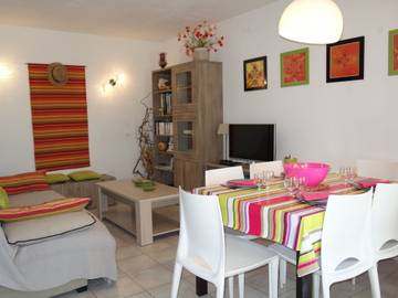 Appartement De Vacances pour 4 Personnes dans Saint-Cyr-sur-Mer, Région de Toulon, Photo 1