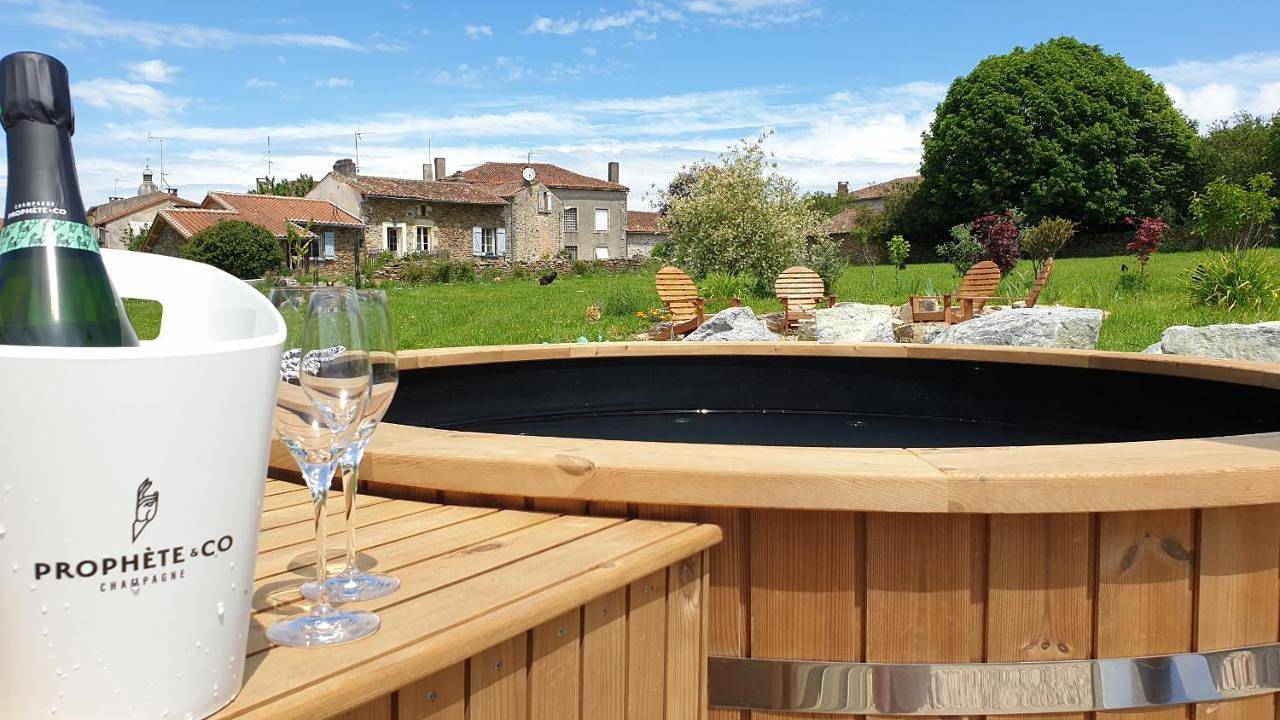 Gite La Grange de Jeanne in Rancon, Région de Bellac