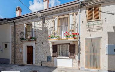 Gîte pour 4 personnes, avec vue et balcon à Gessopalena
