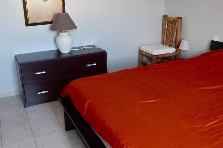 Gîte pour 9 personnes, avec terrasse ainsi que piscine et jardin, animaux acceptés à Sauveterre - 3