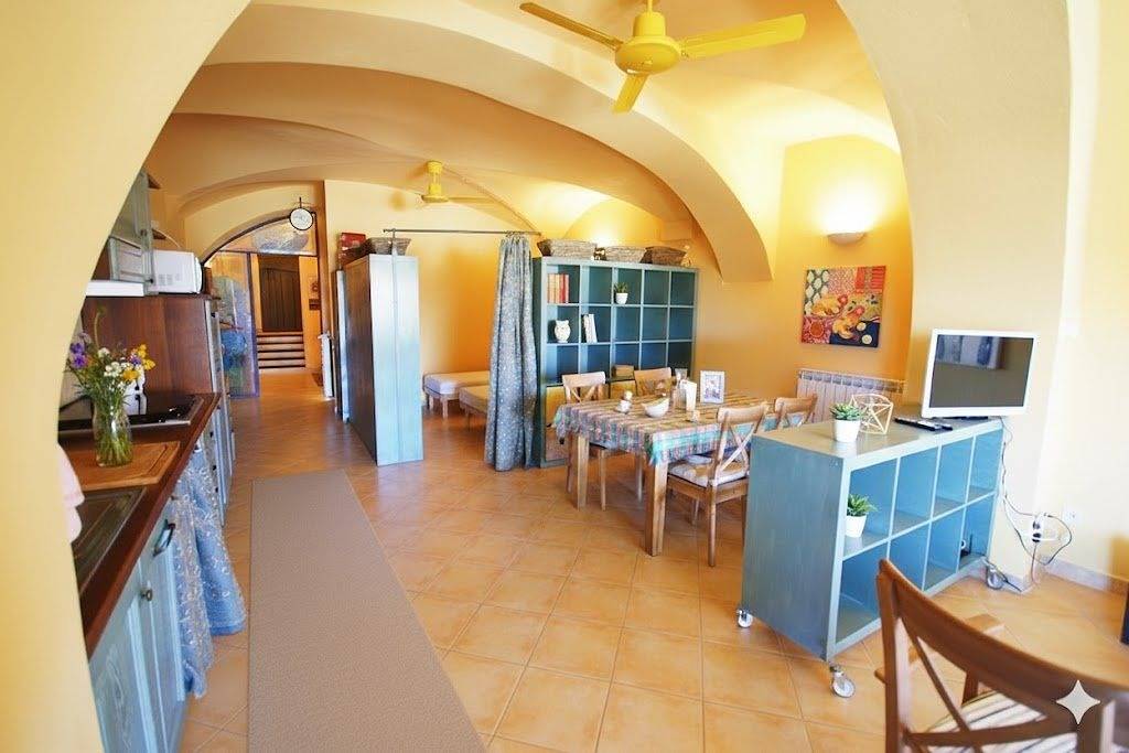 Ganze Wohnung, Wohnung mit Terrasse und Wifi in Imperia | Ap127 in Porto Maurizio, Imperia