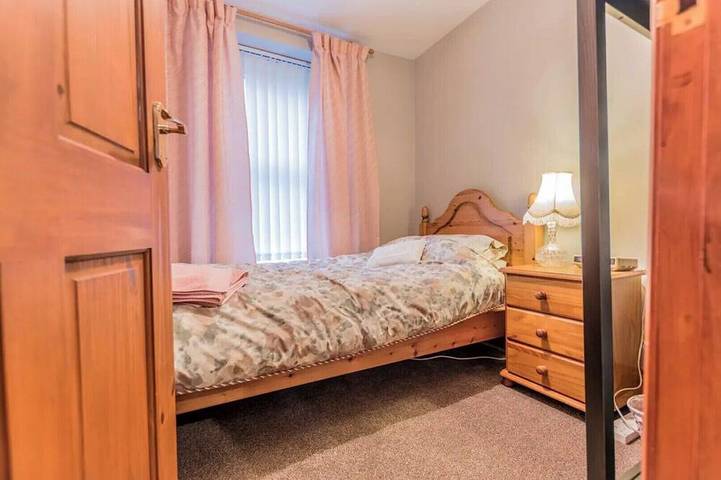 Stanwix Cottage. Walking distance of park and town in Carlisle, Cumbria