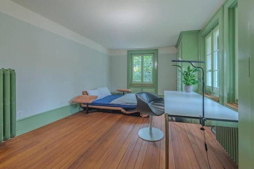 Ganze Wohnung, Zentrumsnahes, stilvolles Bijou in Bern mit Garten in Niederbottigen, Bern
