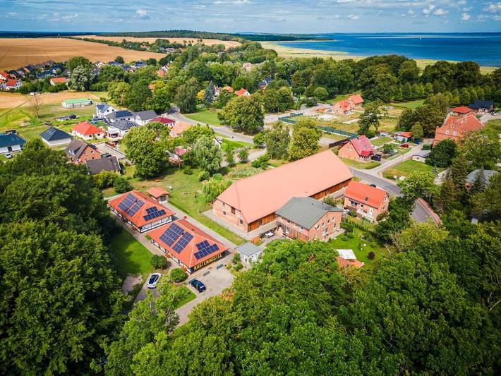 Hostel für 2 Personen, mit Garten und Ausblick in Klausdorf
