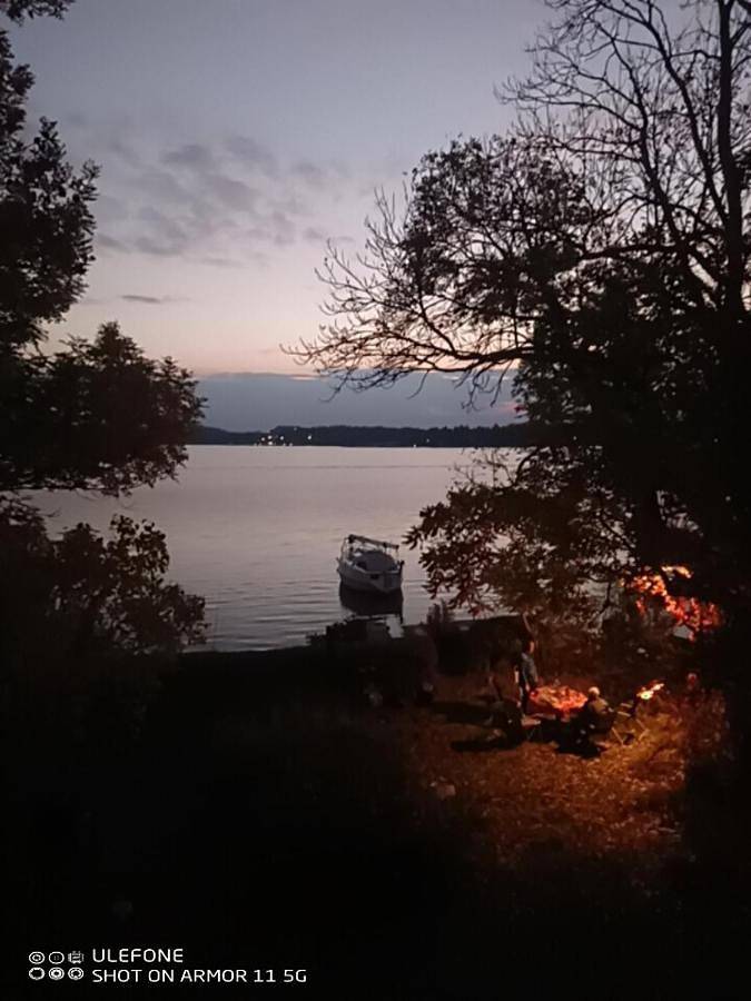Ferienwohnung für 6 Personen, mit Ausblick und Seeblick sowie Garten und Terrasse, mit Haustier in den Masuren