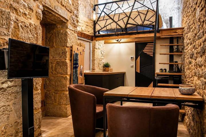 Location de vacances pour 2 personnes, avec terrasse à Terrasson-Lavilledieu - 4