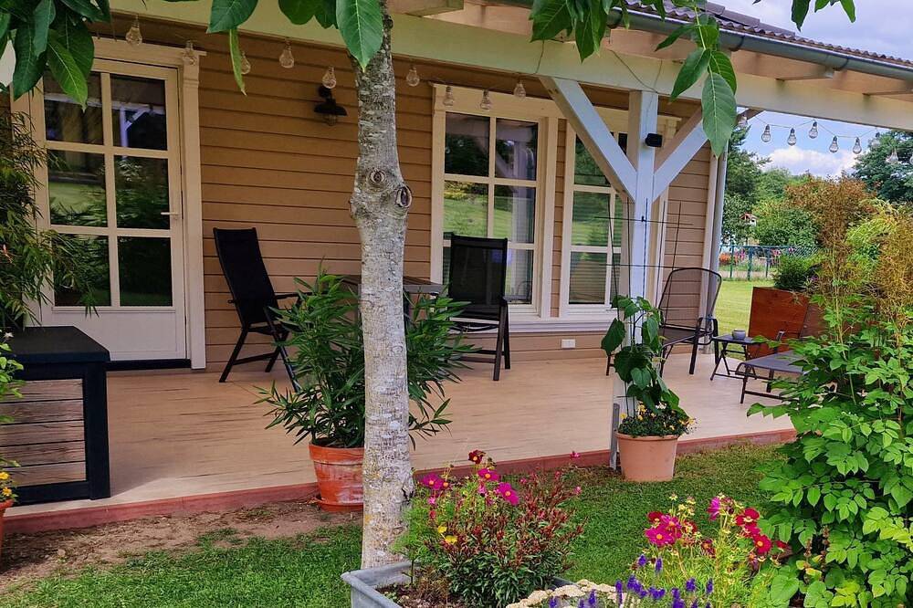 Ganze Wohnung, Ferienwohnung Kranichblick - Ferienwohnung `Schwanennest in Federow, Kargow