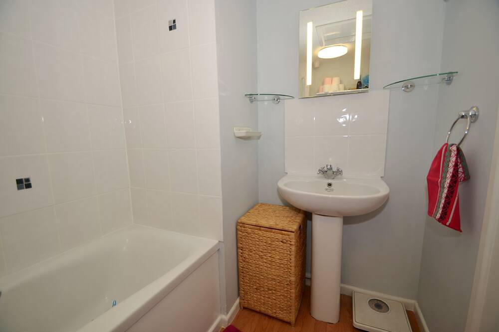 Country Terrace Cottage in der Nähe des Flusses Dart und des Stadtzentrums von Totnes in Totnes, Devon