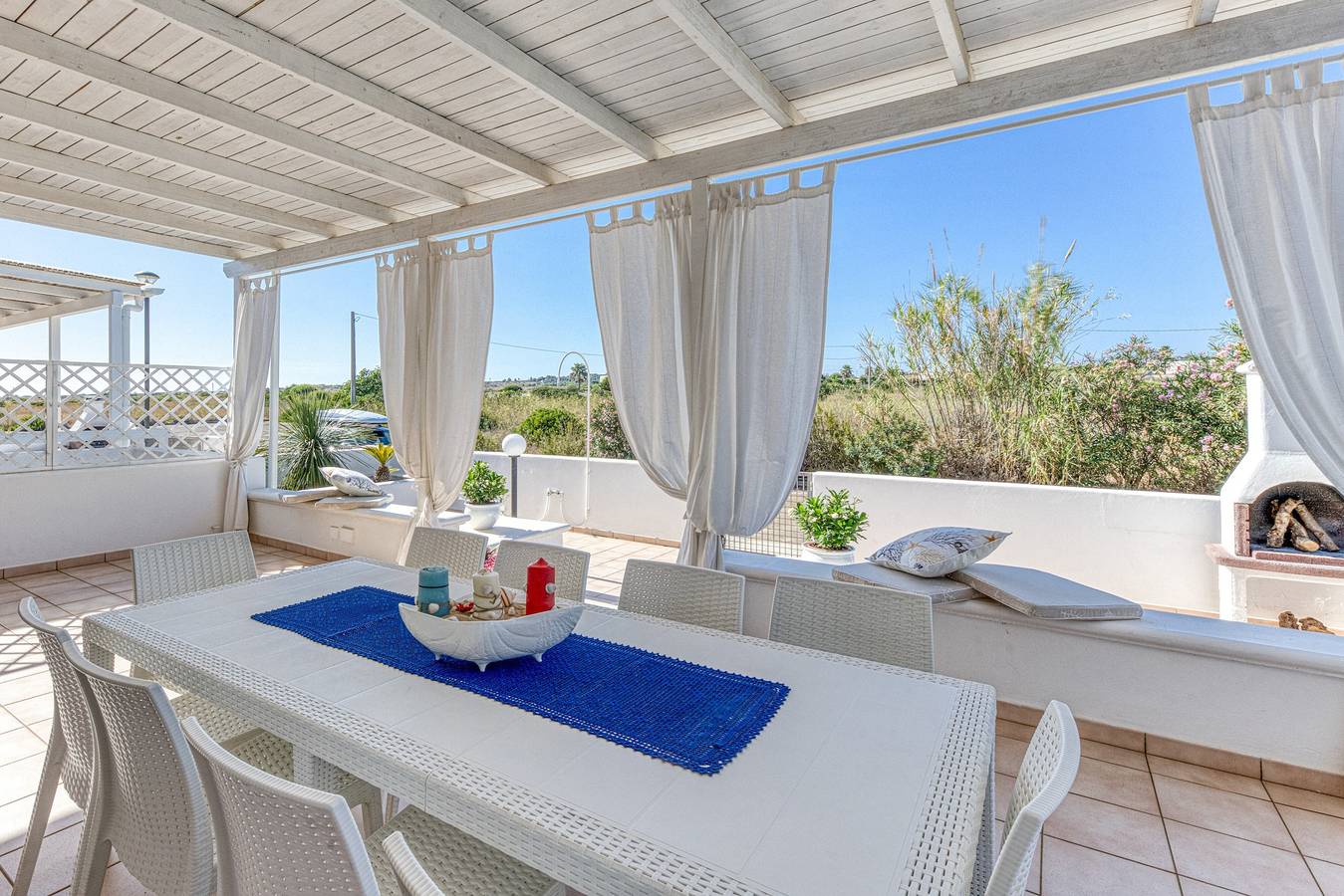 Maison de vacances 'Villetta Concetta' avec terrasse privée, Wi-Fi et climatisation in Torre Pali, Salve